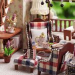 diy-miniature-dollhouse-london-holiday-3.jpg